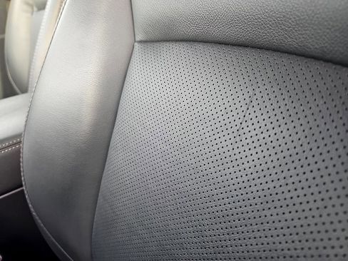 Used 2019 Subaru Outback 2.5i Limited image 18