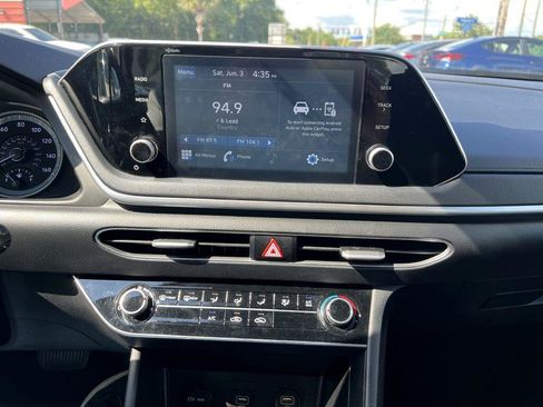 Used 2021 Hyundai Sonata SE image 15