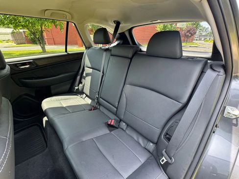 Used 2019 Subaru Outback 2.5i Limited image 19