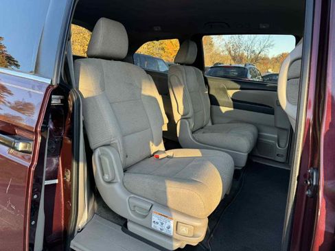 Used 2013 Honda Odyssey LX image 15