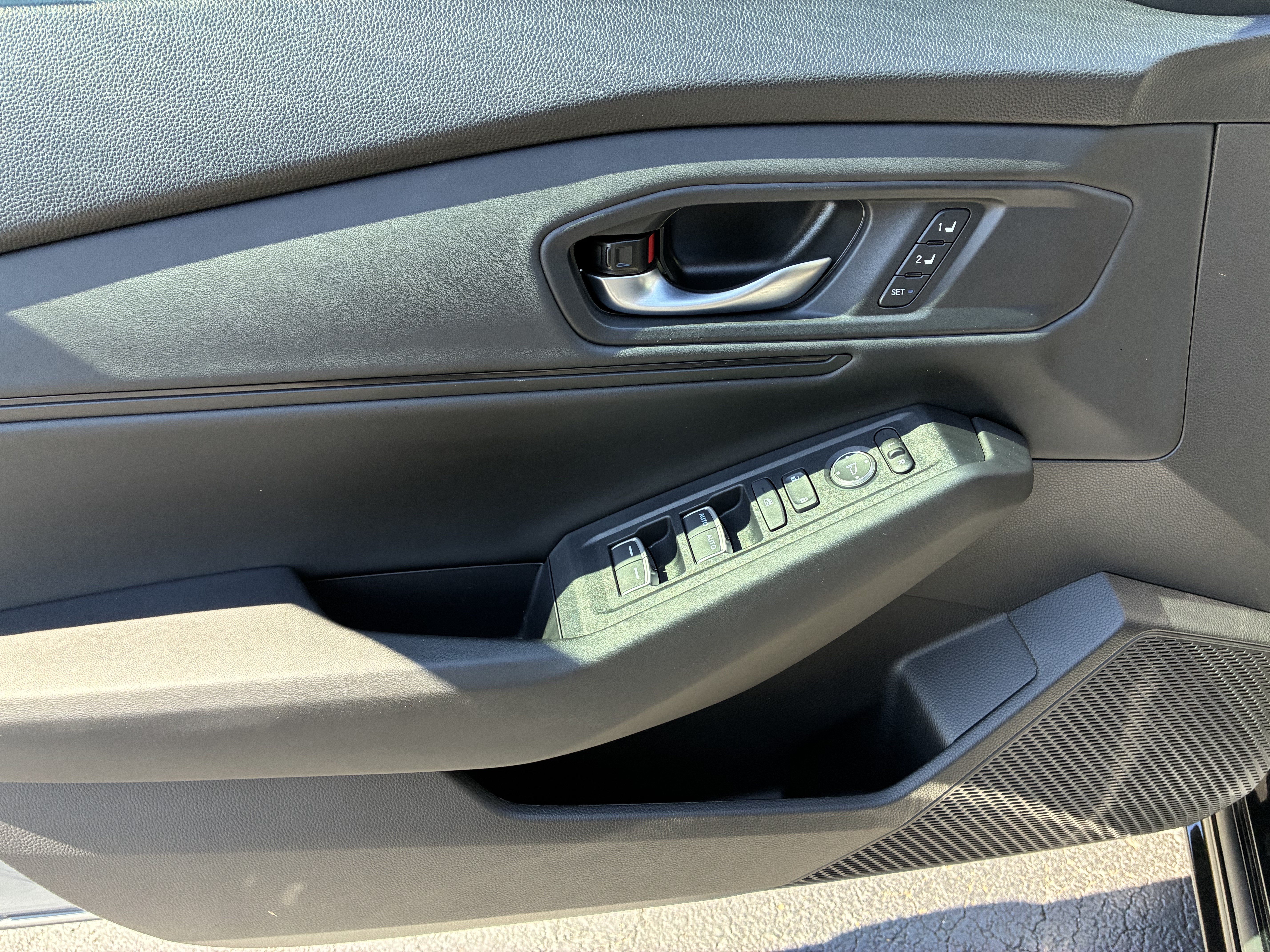 Used 2025 Honda Accord EX-L image 22