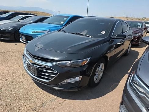 Used 2022 Chevrolet Malibu LT FWD image 5