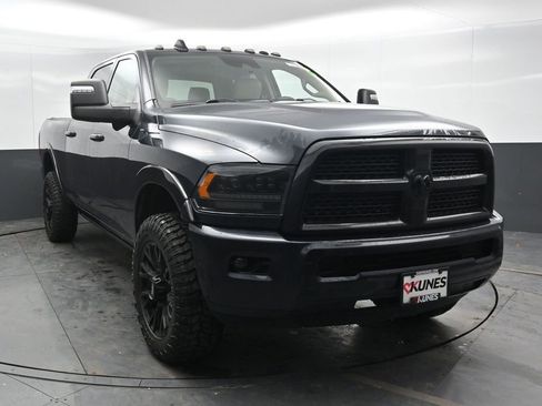 Used 2017 RAM 2500 Tradesman w/ Popular Equipment Group image 4