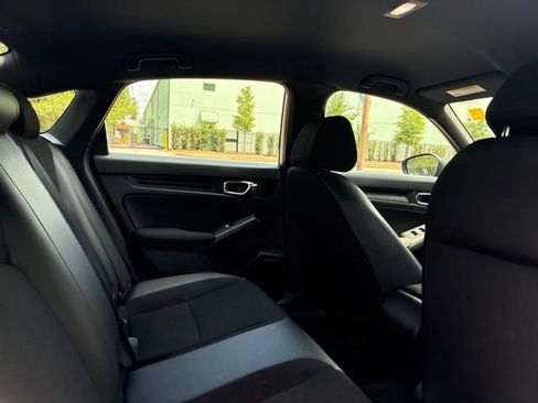 Used 2023 Honda Civic Sport image 24