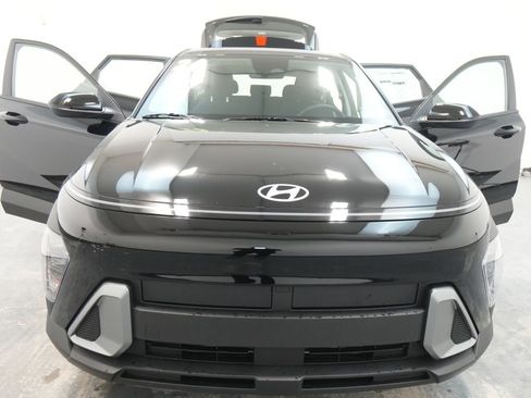 New 2026 Hyundai Kona SE image 26