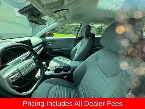 Used 2025 Kia K4 EX FWD image 9