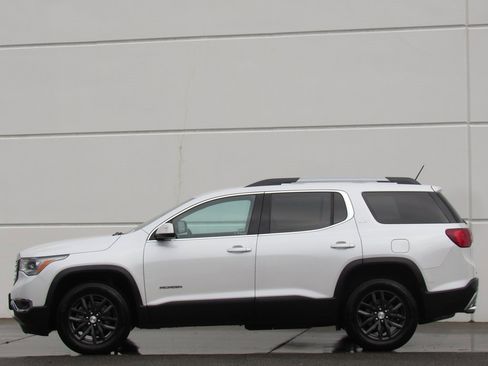 Used 2019 GMC Acadia SLT image 4