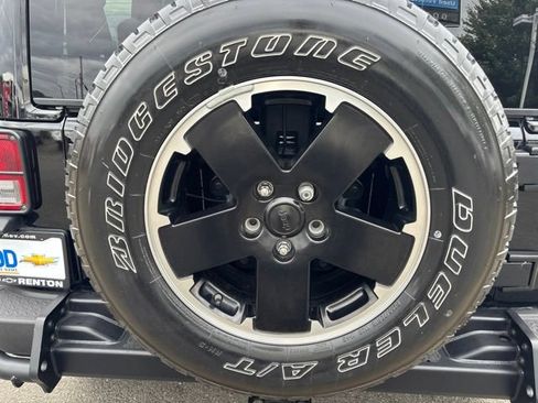 Used 2012 Jeep Wrangler Rubicon w/ Trailer Tow Group AWD/4WD image 26