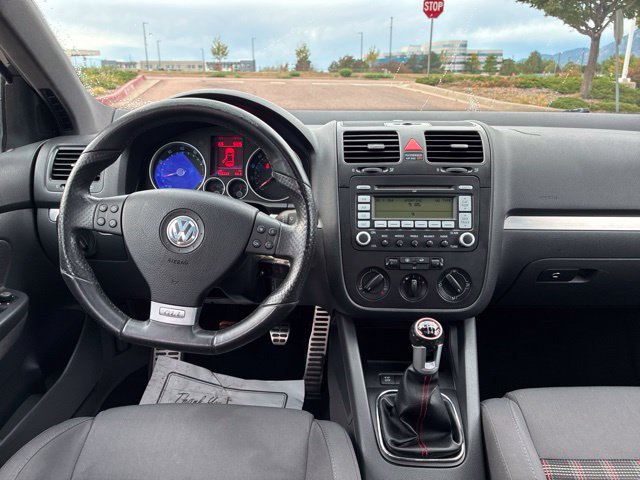 Used 2008 Volkswagen Jetta GLI FWD image 24