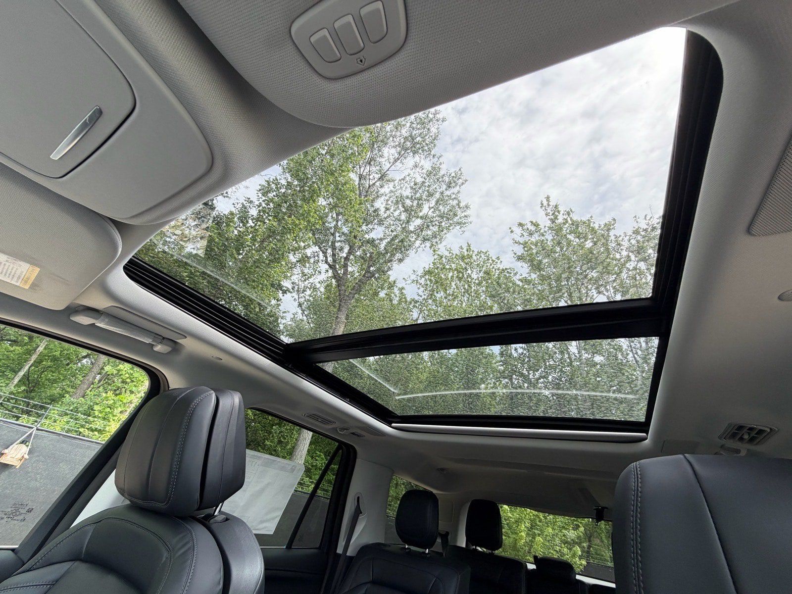 New 2026 Lincoln Navigator Reserve AWD/4WD image 38