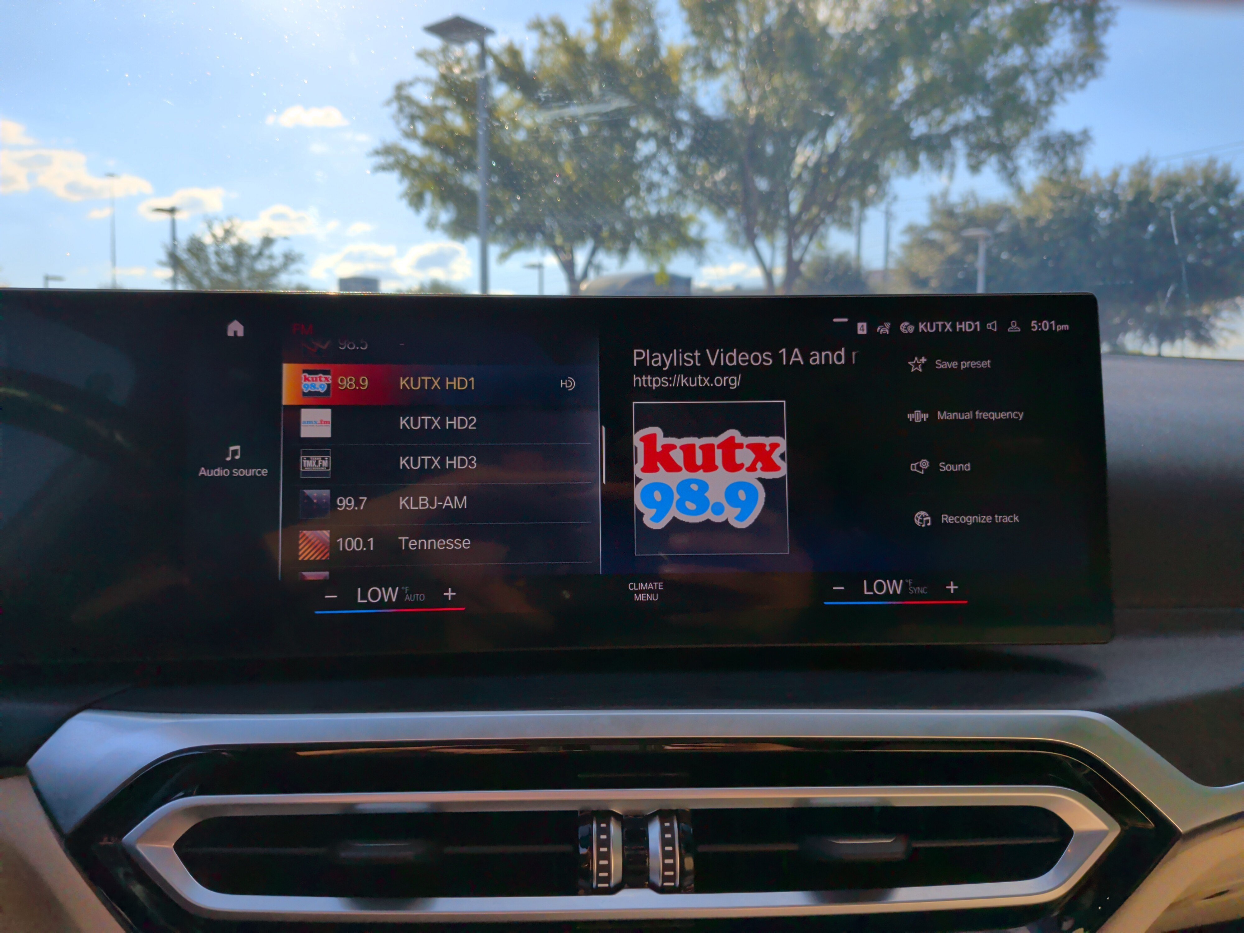 Used 2023 BMW 330i Sedan w/ M Sport Package RWD image 22