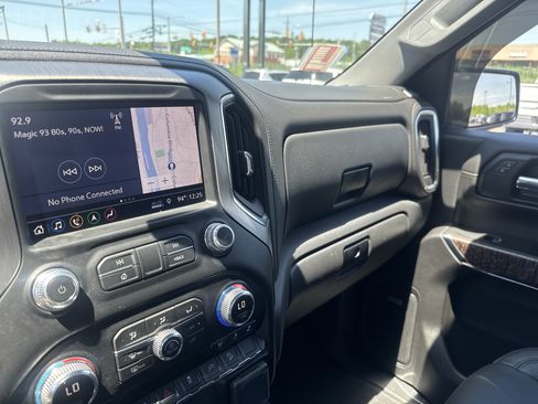 Used 2019 GMC Sierra 1500 Denali AWD/4WD image 23