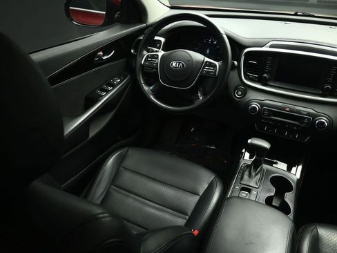 Used 2020 Kia Sorento EX FWD image 47