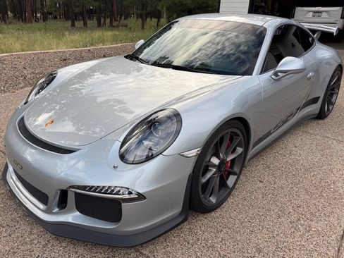 Used 2014 Porsche 911 GT3 RWD image 3
