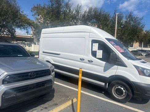Used 2023 Ford Transit 250 148 High Roof image 3