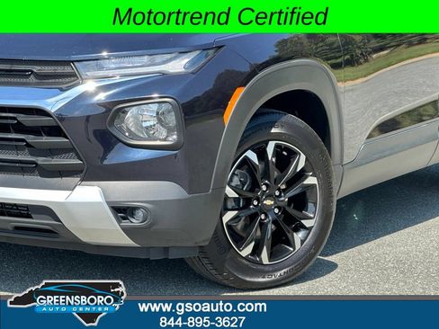 Used 2021 Chevrolet TrailBlazer LT w/ Sun and Liftgate Package AWD/4WD image 38