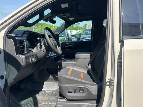 New 2026 GMC Sierra 1500 AT4 w/ AT4 Premium Package AWD/4WD image 12