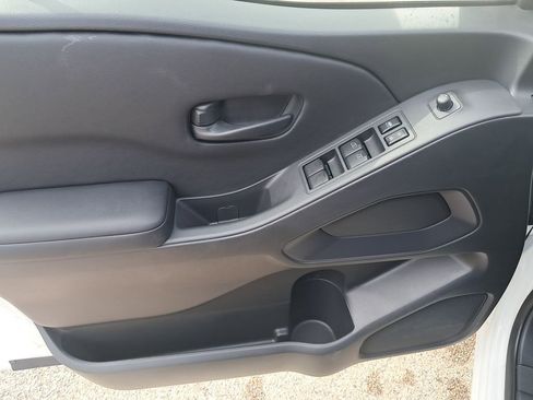 New 2026 Nissan Frontier SV w/ Tow Package image 11