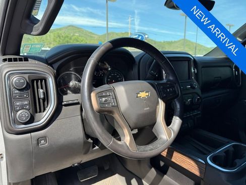 Used 2020 Chevrolet Silverado 3500 High Country AWD/4WD image 12