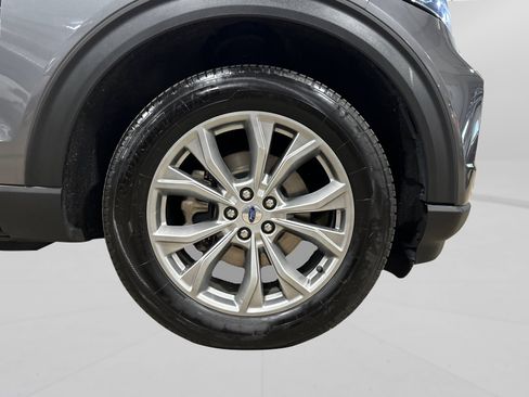Used 2023 Ford Explorer Limited w/ Equipment Group 301A image 55