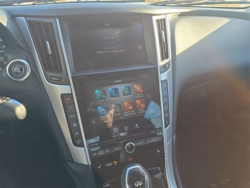 Used 2021 INFINITI Q50 Luxe image 19