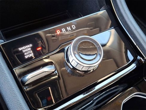 Certified 2023 Jeep Grand Cherokee Limited w/ Black Appearance Package image 12