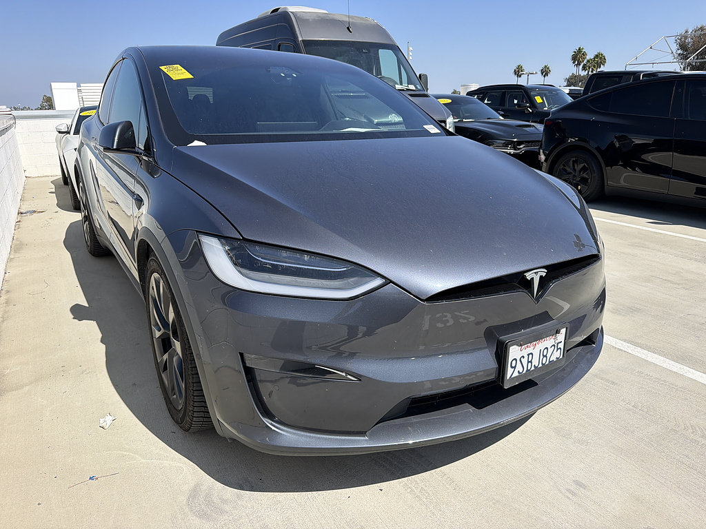 Used 2022 Tesla Model X AWD/4WD image 2
