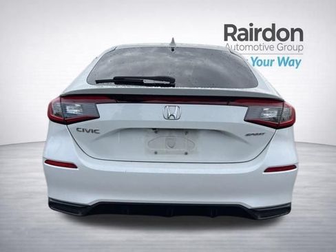 Used 2025 Honda Civic Sport image 6
