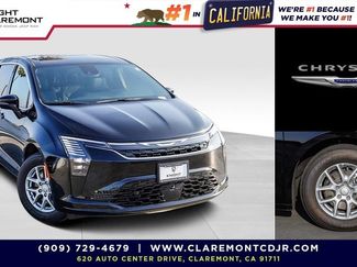 New 2027 Chrysler Pacifica Select FWD 360° Tour