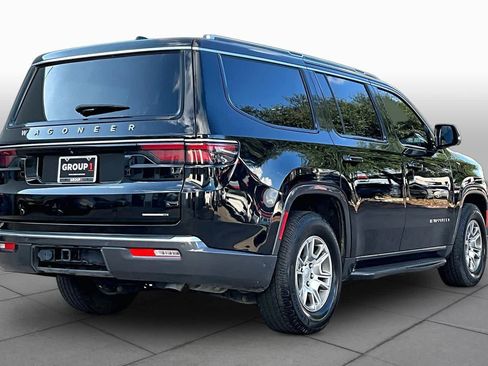 Used 2022 Jeep Wagoneer Series I w/ Convenience Group I RWD image 12
