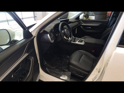 New 2026 MAZDA CX-90 3.3 Turbo w/ Preferred Package AWD/4WD image 38
