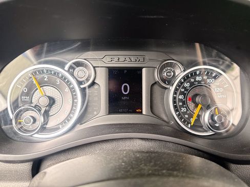 Used 2021 RAM 2500 Big Horn AWD/4WD image 10