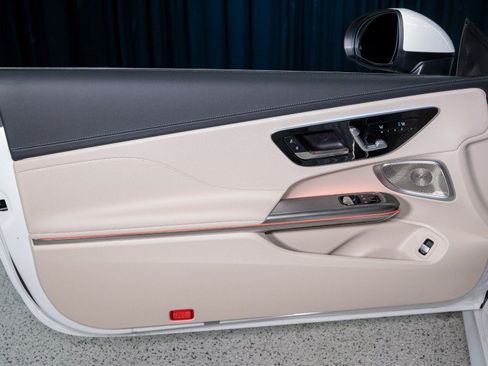 Certified 2026 Mercedes-Benz CLE 300 4MATIC Coupe image 11