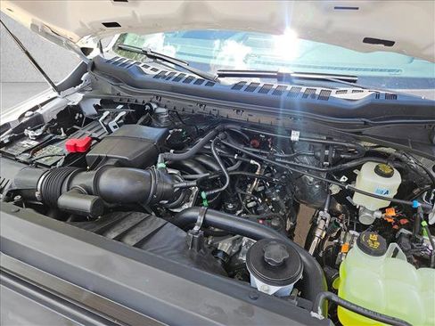 New 2026 Ford F250 XLT w/ XLT Premium Package AWD/4WD image 16
