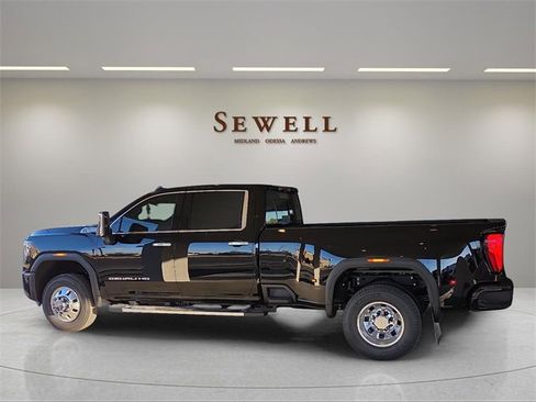 New 2026 GMC Sierra 3500 Denali w/ Denali Reserve Package image 2