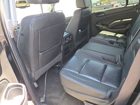 Used 2017 Chevrolet Tahoe LT RWD image 4