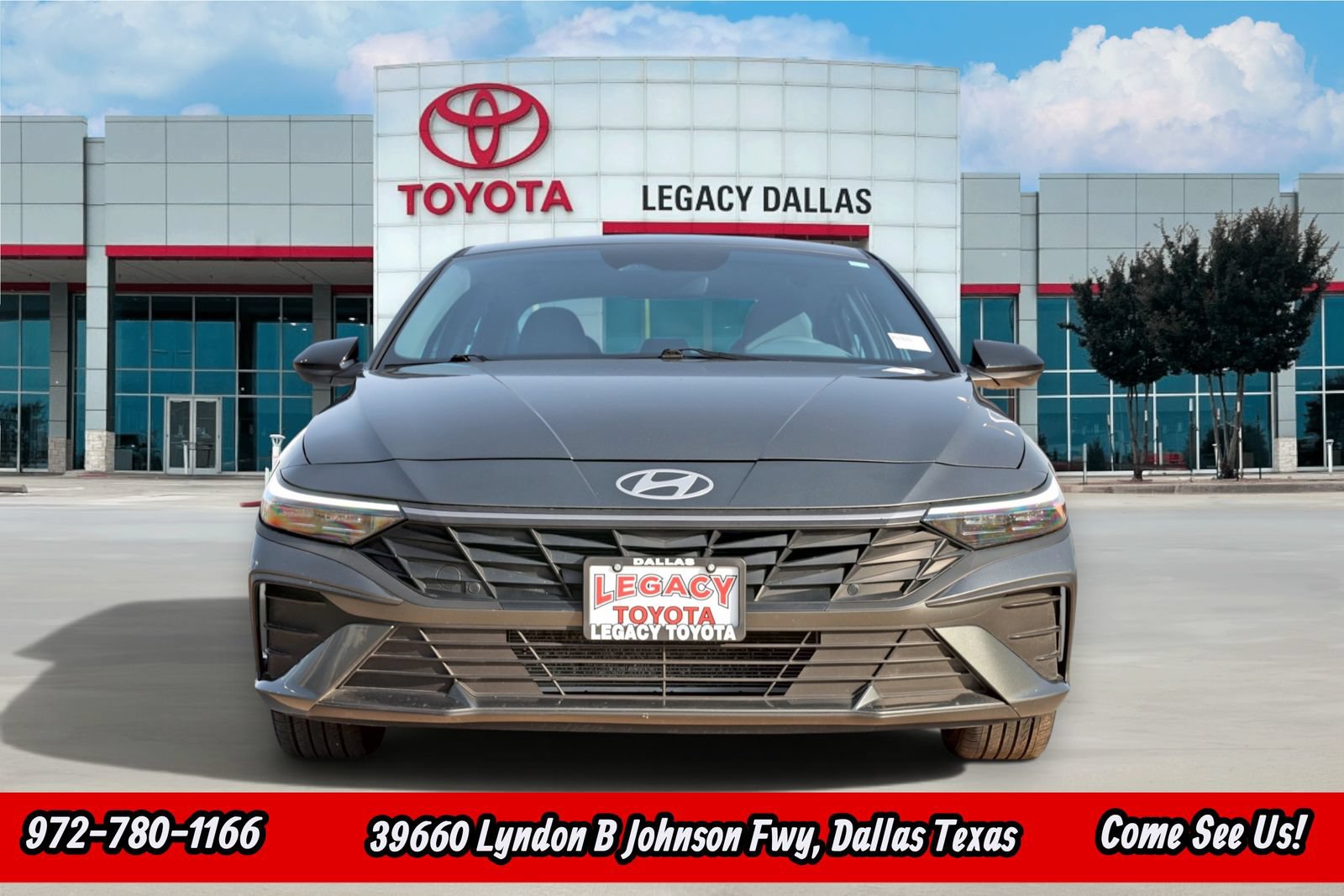 Used 2026 Hyundai Elantra Sport FWD image 5