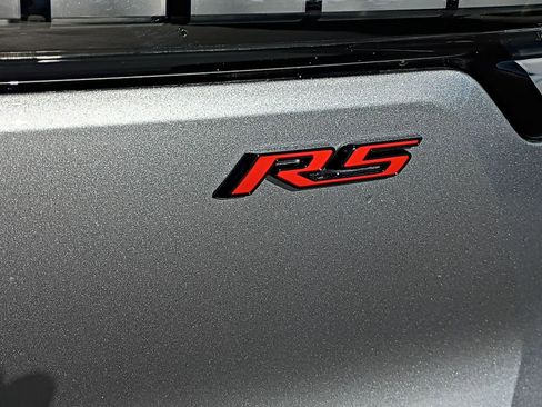 New 2026 Chevrolet Equinox EV RS image 13