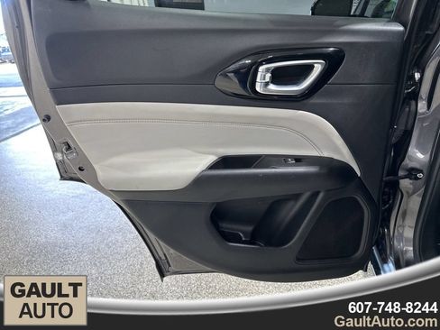 Used 2022 Jeep Compass Limited AWD/4WD image 13