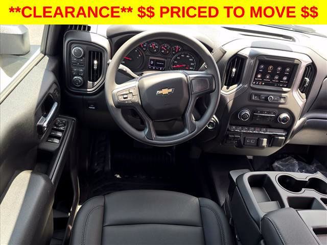 New 2026 Chevrolet Silverado 3500 W/T AWD/4WD image 16