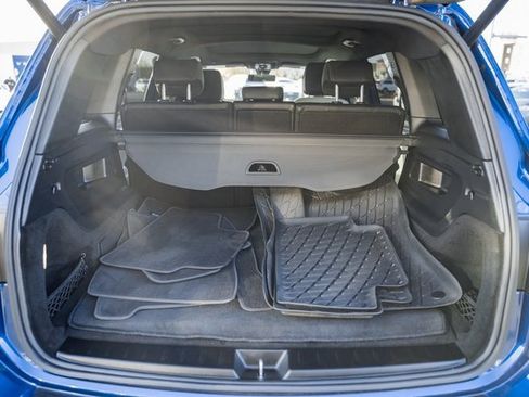 Used 2021 Mercedes-Benz GLB 250 4MATIC image 10