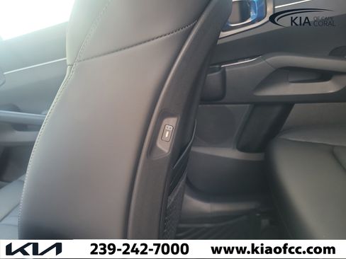 New 2026 Kia Sorento S FWD image 16
