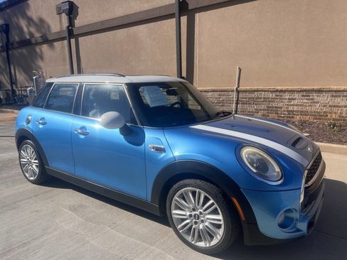 Used 2016 MINI Cooper S image 4