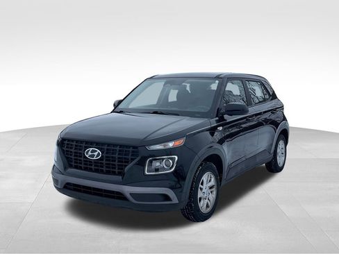 Used 2023 Hyundai Venue SE w/ Cargo Package image 6