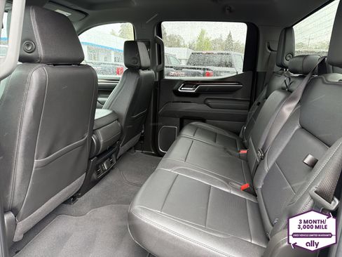 Certified 2026 GMC Sierra 1500 SLT AWD/4WD image 11