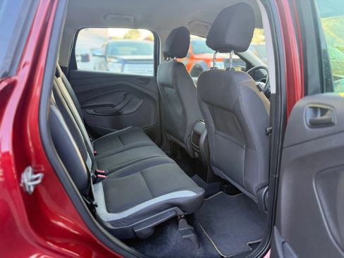 Used 2015 Ford Escape S FWD image 18