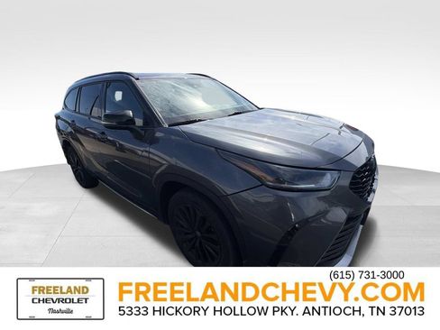 Used 2024 Toyota Highlander XSE AWD/4WD image 1
