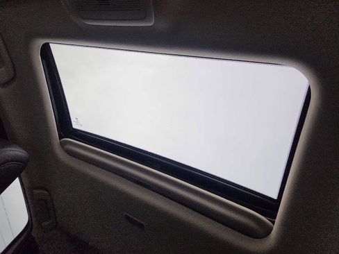 Used 2021 MAZDA CX-30 AWD 2.5 S w/ Premium Package image 14