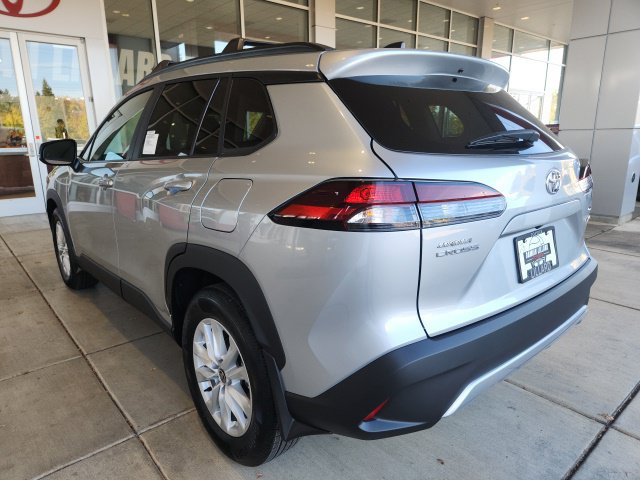 New 2026 Toyota Corolla Cross LE w/ Cold Weather Package AWD/4WD image 9