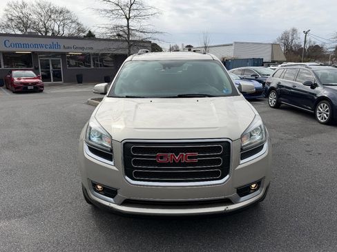 Used 2017 GMC Acadia Limited SLT image 2